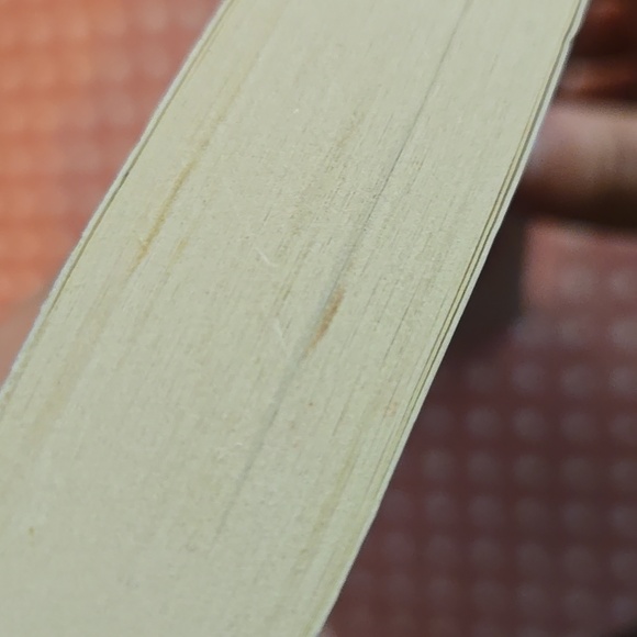 Blind date with a thrifted book leg31 - Picture 4 of 4